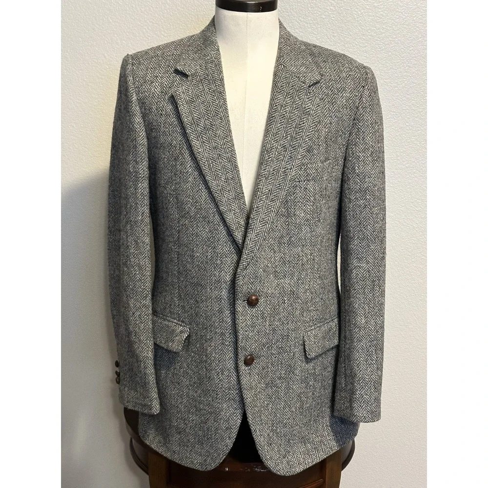 VTG Harris Tweed Hand Woven 100% Scottish Wool Herringbone Jacket Blazer Men 42‎